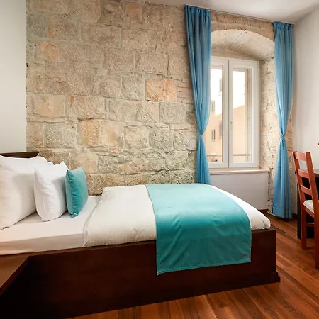 Olea 3* Split