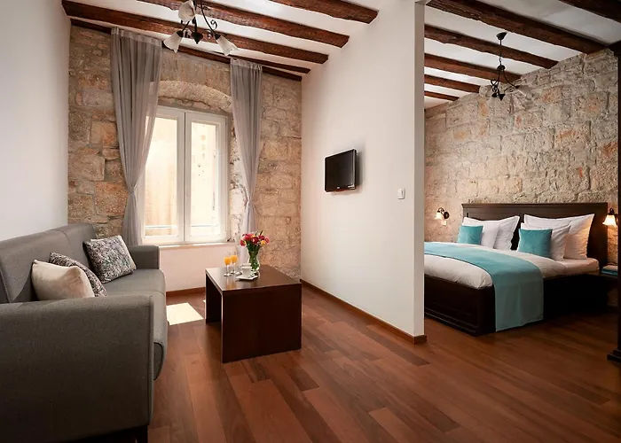 Olea 3*
